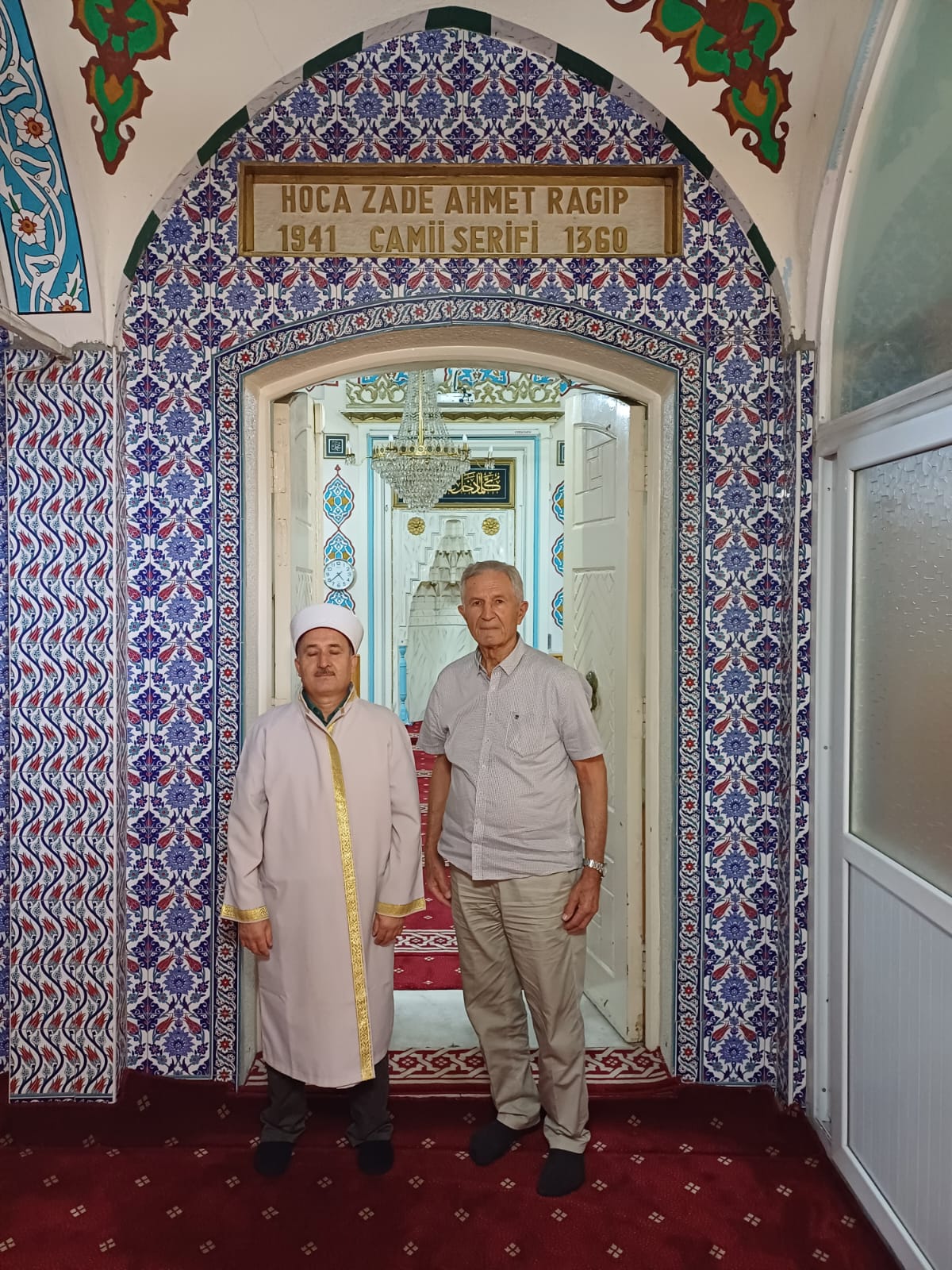 Imam Sadik ef. Ayan i Omer Bibić-Ok, predsjednik bošnjačkog udruženja Rumeli-Sancak u Izmiru