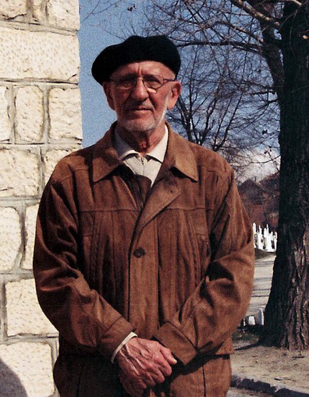 22. Hadži Bahri-beg Ćorović je 2011. godine prvi javnosti otkrio gdje su ukopana 144 albanska šehida pali u odbrani Novog Pazara od četnika.